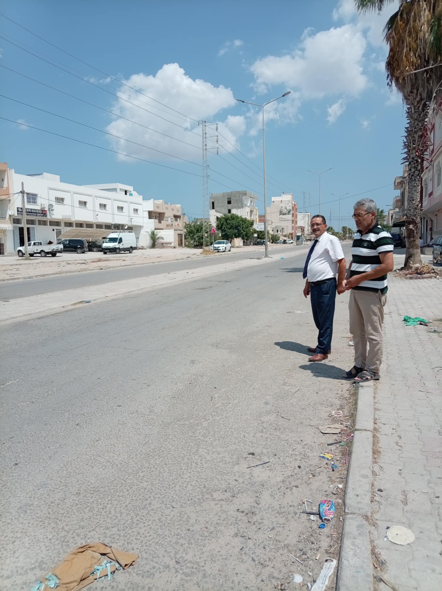 استعداد لانطلاق أشغال صيانة شارع الكرامة ( الطريق الحزامية)